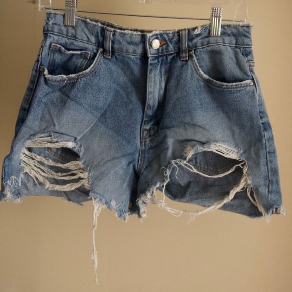 Zara Pants - Zara shorts